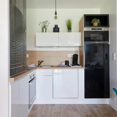 Le Retz De Jardin - Calme Avec Parking Apartmán *