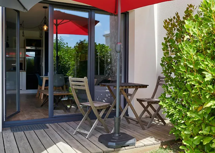 Le Retz De Jardin - Calme Avec Parking Апартаменты *